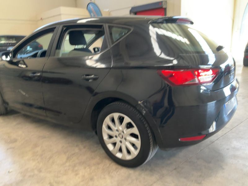 Seat Leon 1.6 TDI Style — zdjęcie 3