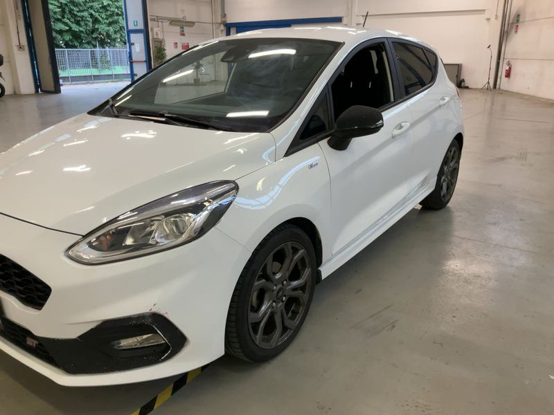 Ford Fiesta 1.5 TDCi ST-Line — zdjęcie 2