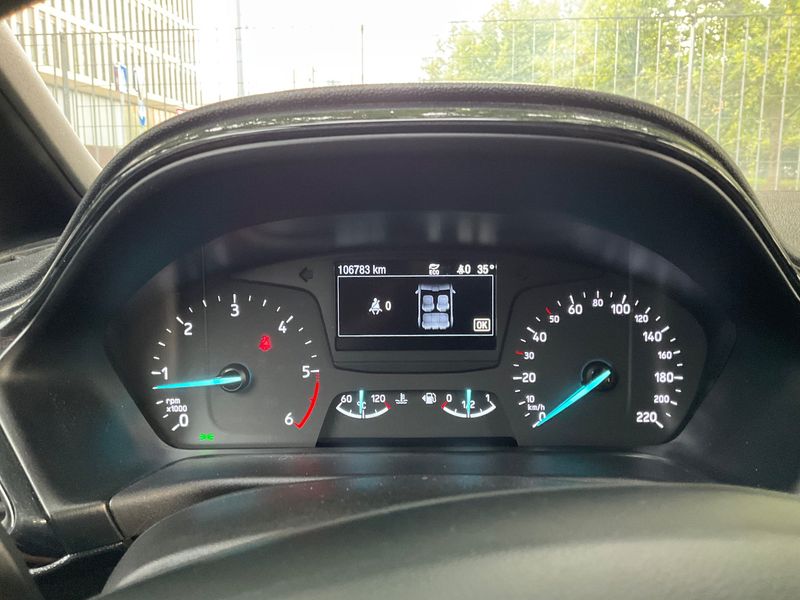 Ford Fiesta 1.5 TDCi ST-Line — zdjęcie 13