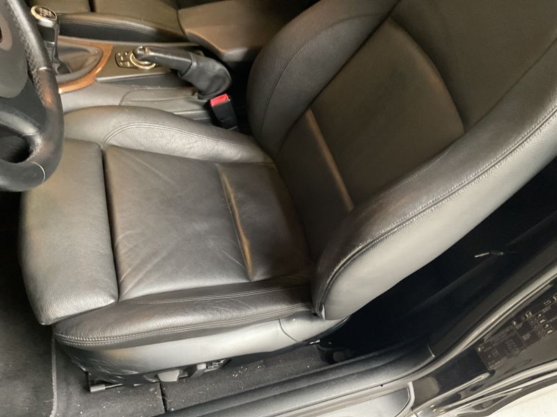 BMW 1er 120d 2010 – снимка 24