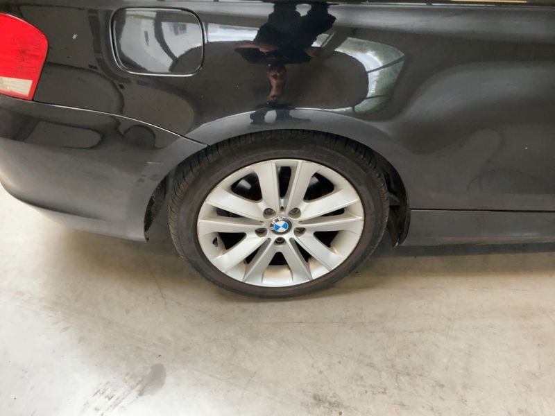 BMW 1er 120d 2010 – снимка 9