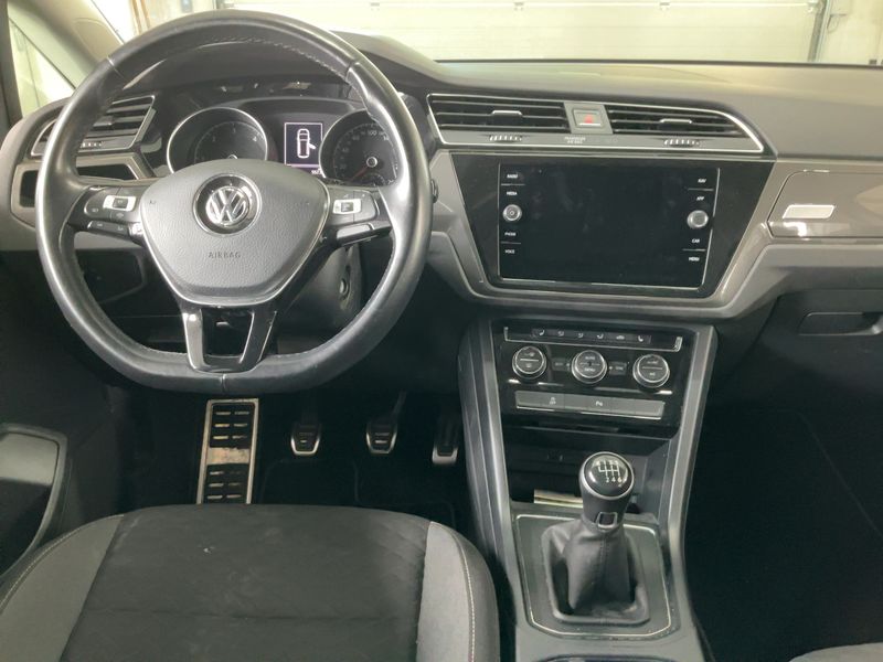 Volkswagen Touran 1.6 TDI Join — zdjęcie 12