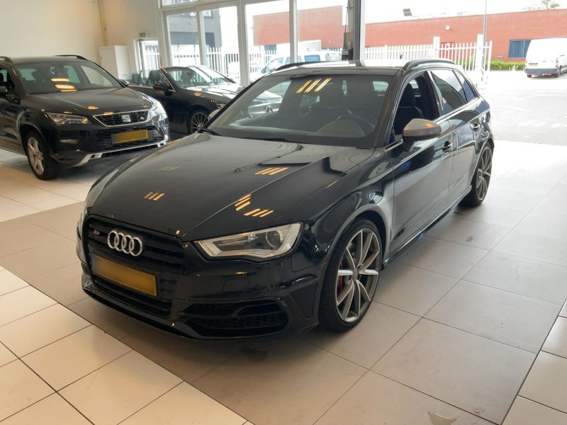 Audi S3 Sportback 2.0 TFSI quattro