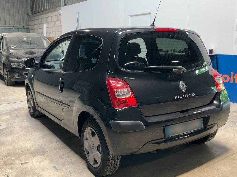 Renault Twingo 1.2 Night & Day — zdjęcie 3
