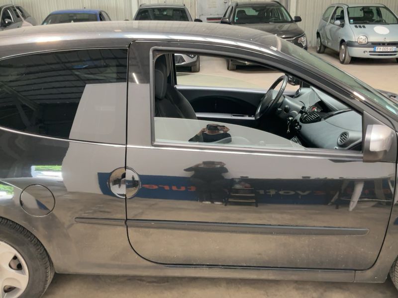 Renault Twingo 1.2 Night & Day — zdjęcie 7