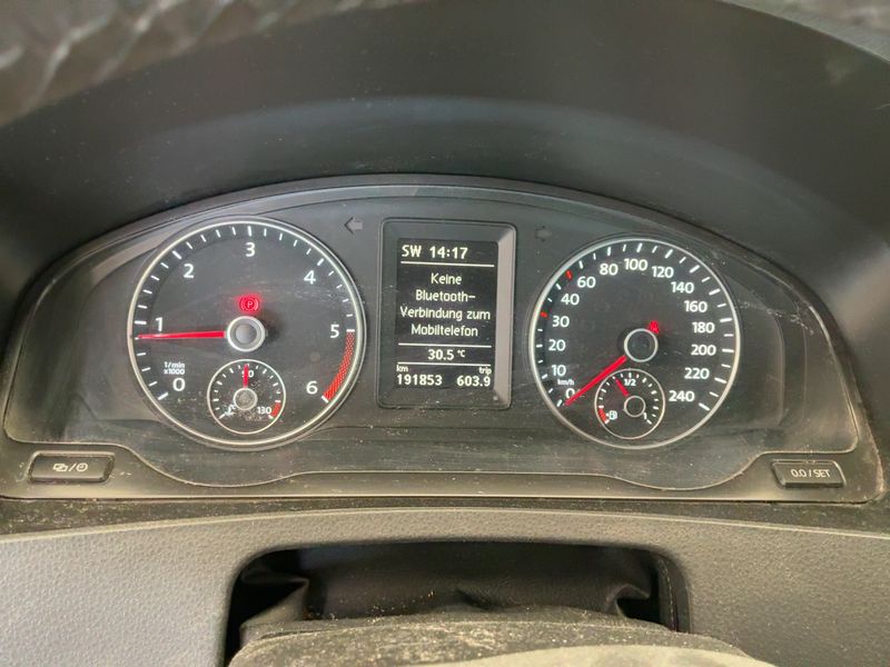 Volkswagen T5 California 2.0 TDI Beach Aufstelldach — zdjęcie 13