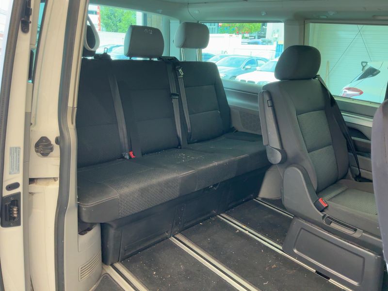 Volkswagen T5 California 2.0 TDI Beach Aufstelldach — zdjęcie 14