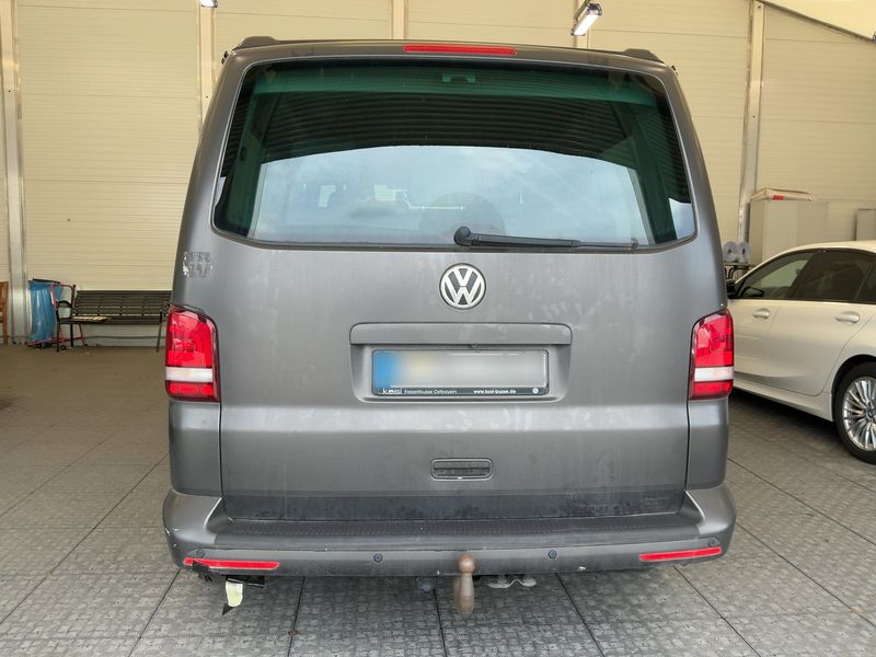 Volkswagen T5 California 2.0 TDI Beach Aufstelldach — zdjęcie 5
