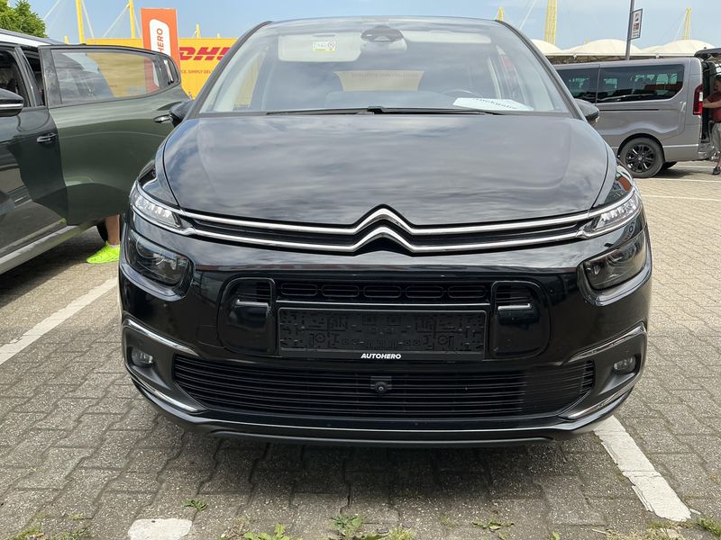 Citroen C4 Spacetourer 1.5 Blue-HDi Shine — zdjęcie 9