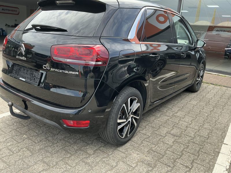 Citroen C4 Spacetourer 1.5 Blue-HDi Shine — zdjęcie 6