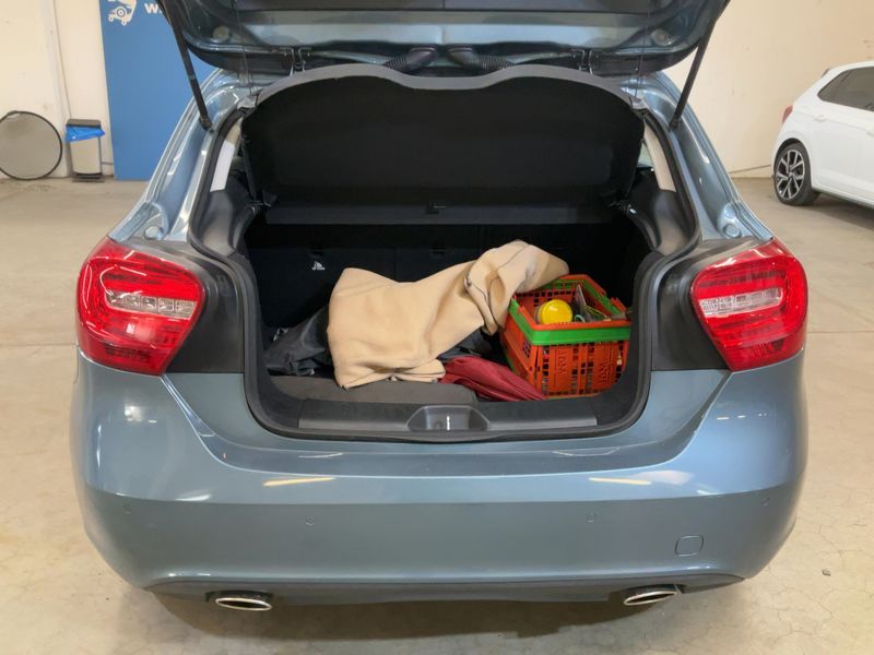 Mercedes-Benz A-Klasse A 180 BlueEfficiency Urban 2014 – снимка 15
