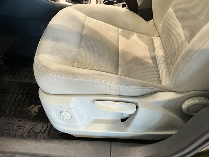 Audi Q3 2.0 TDI 2013 – снимка 27