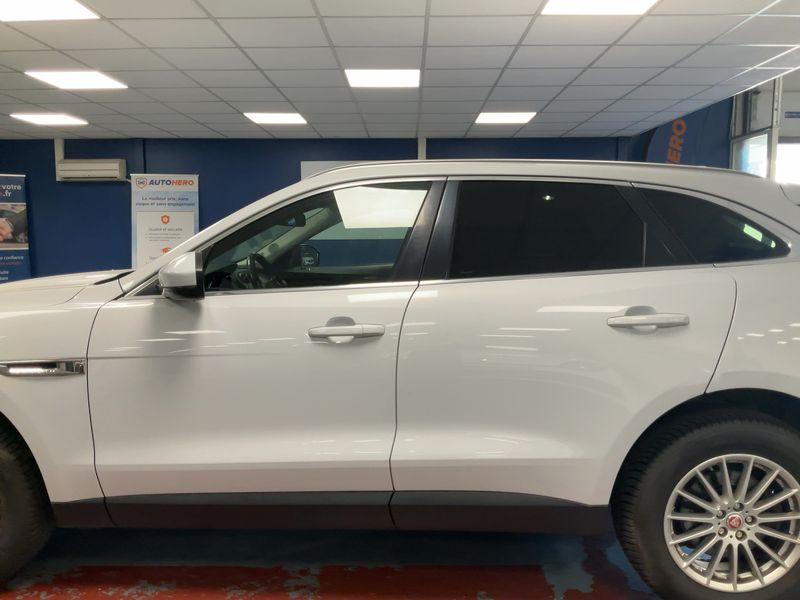 Jaguar F-Pace 20d Pure — zdjęcie 4
