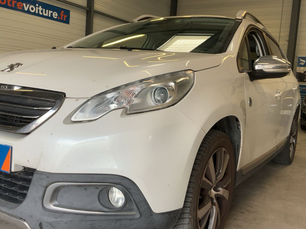 Peugeot 2008 1.2 PureTech Crossway