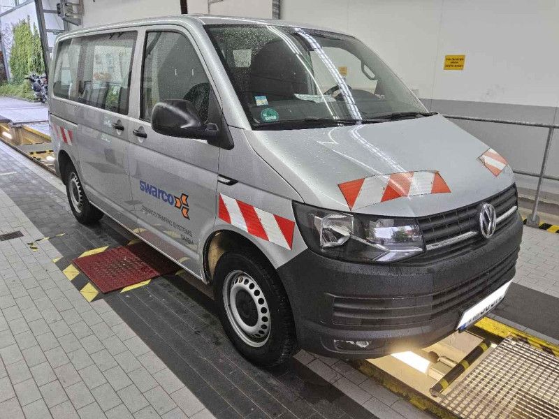 Volkswagen T6 Kombi 2.0 TDI