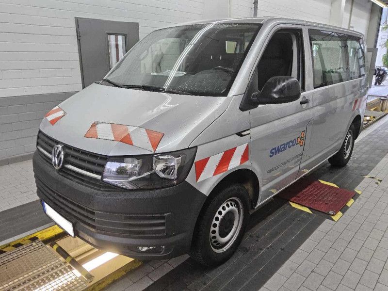 Volkswagen T6 Kombi 2.0 TDI