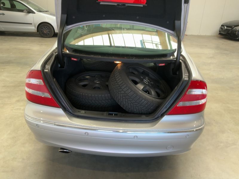 Mercedes-Benz CLK-Klasse CLK 240 Elegance — zdjęcie 10