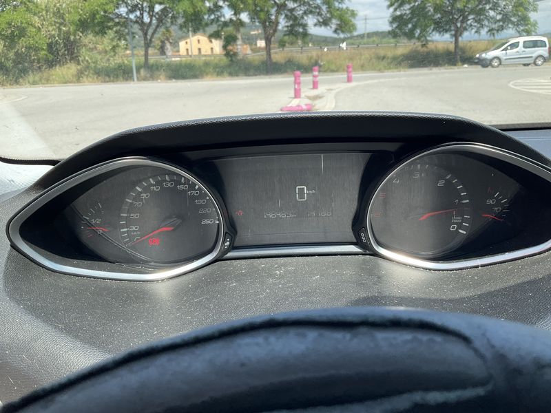 Peugeot 308 1.6 e-HDi Style — zdjęcie 12