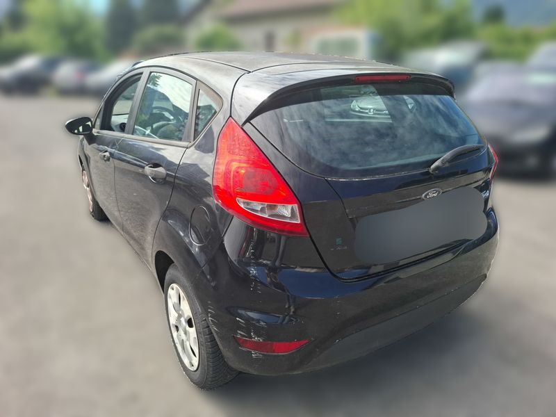 Ford Fiesta 1.25 Ambiente — zdjęcie 3