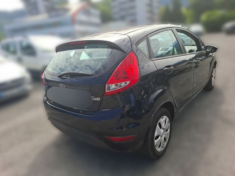 Ford Fiesta 1.25 Ambiente — zdjęcie 5
