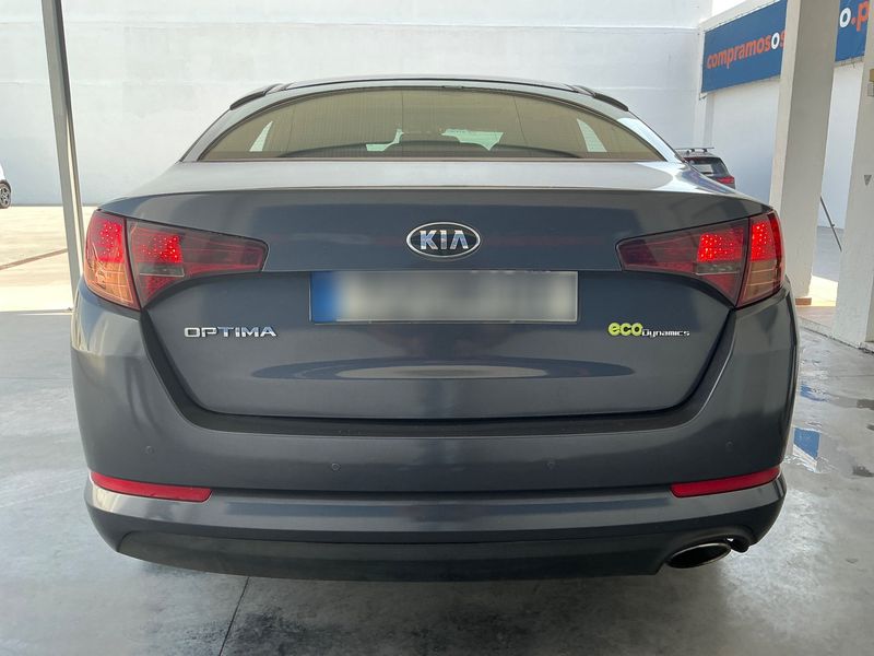 Kia Optima 1.7 CRDi Edition 7 — zdjęcie 5