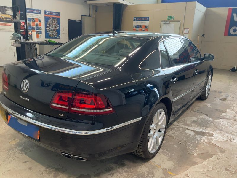 Volkswagen Phaeton 4.2 V8 4Motion — zdjęcie 6