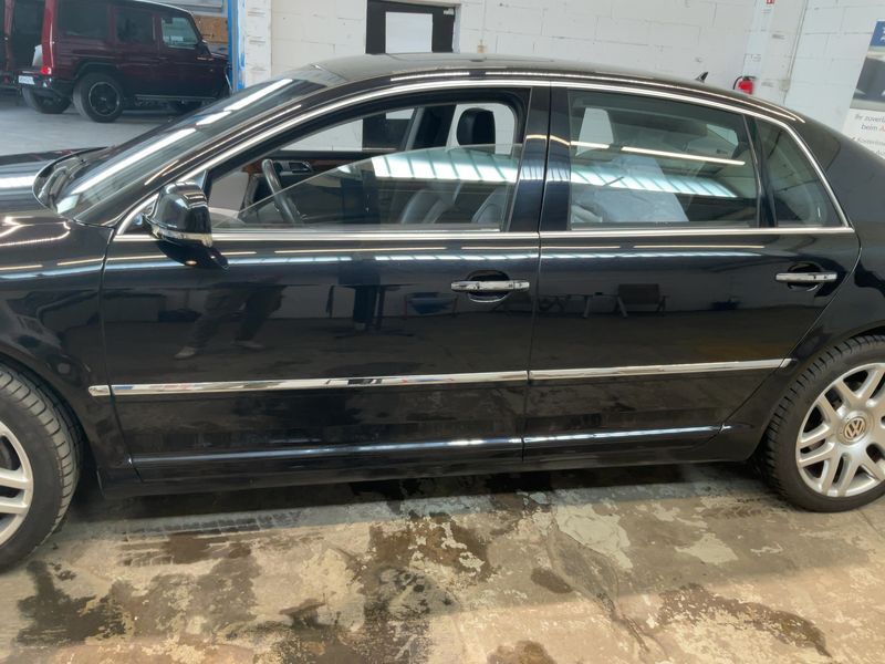 Volkswagen Phaeton 4.2 V8 4Motion — zdjęcie 4