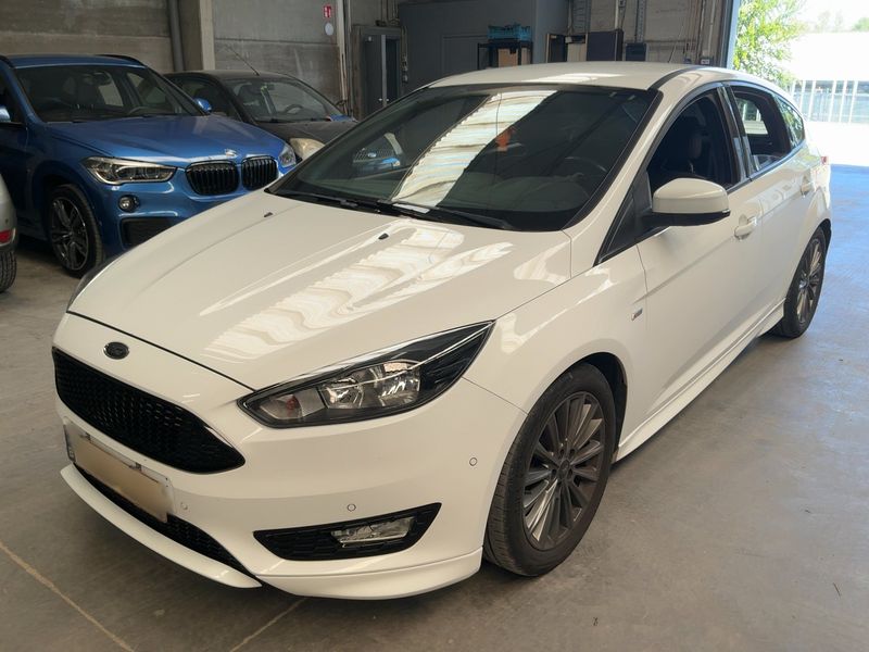 Ford Focus 1.0 EcoBoost ST-Line