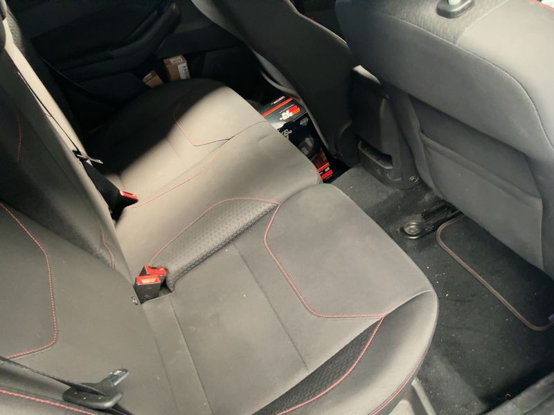 Ford Focus 1.0 EcoBoost ST-Line — zdjęcie 14