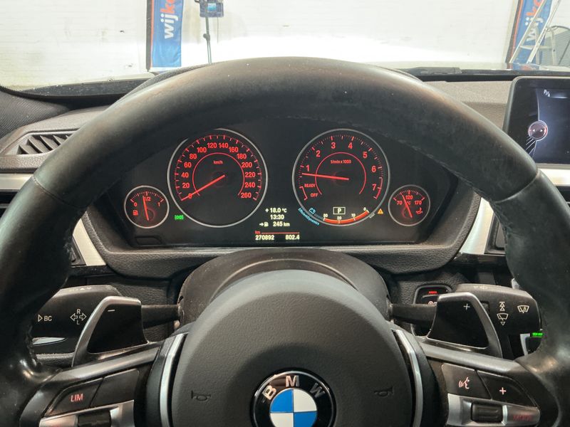 BMW 4er 420i Gran Coupé — zdjęcie 13