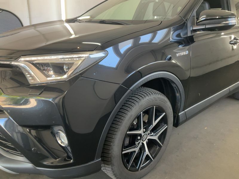 Toyota RAV 4 2.5 Hybrid Style Selection — zdjęcie 2