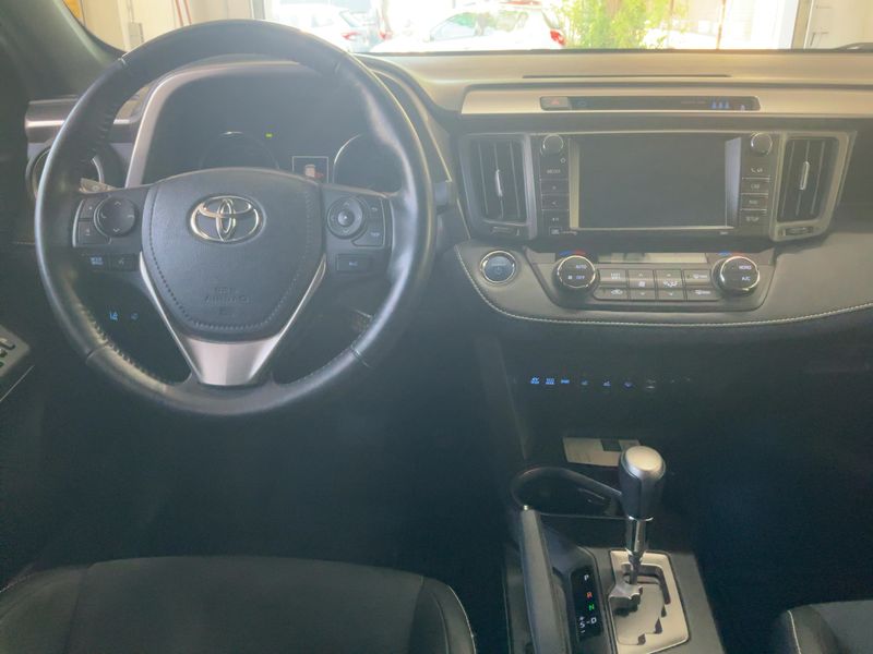 Toyota RAV 4 2.5 Hybrid Style Selection — zdjęcie 12