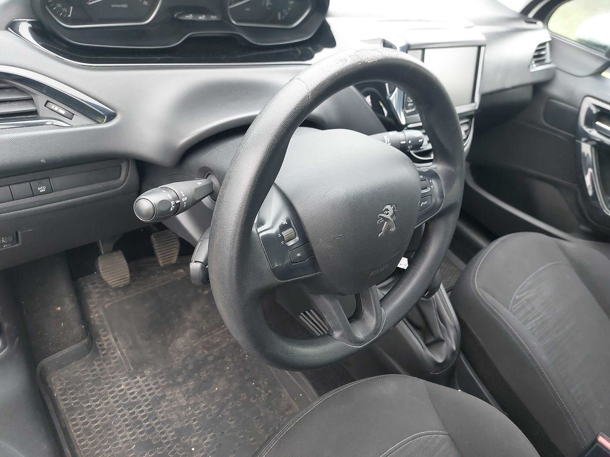 Peugeot 208 2020 — photo 60