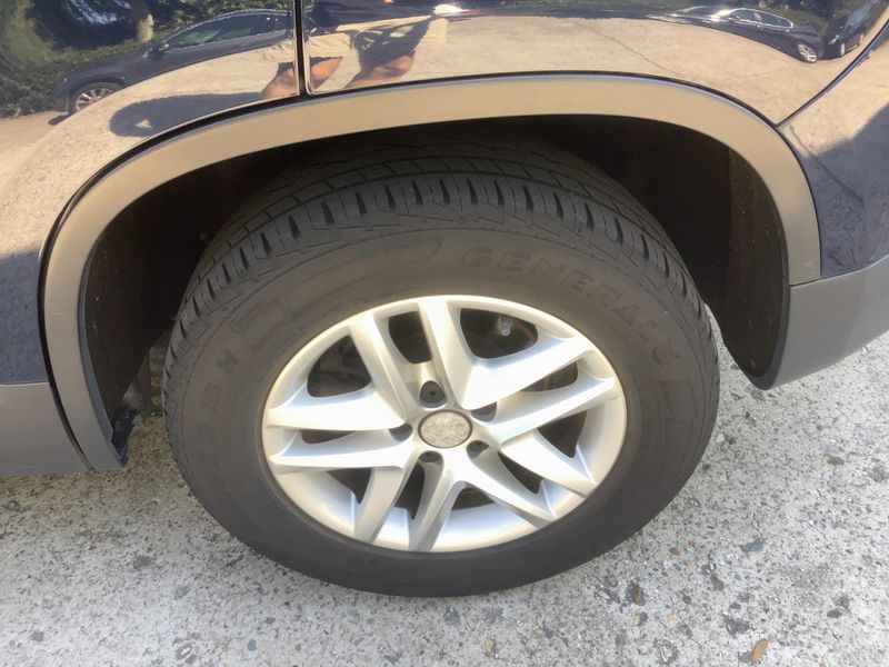 Volkswagen Tiguan 1.4 TSI Team BlueMotion Tech 2011 – снимка 5