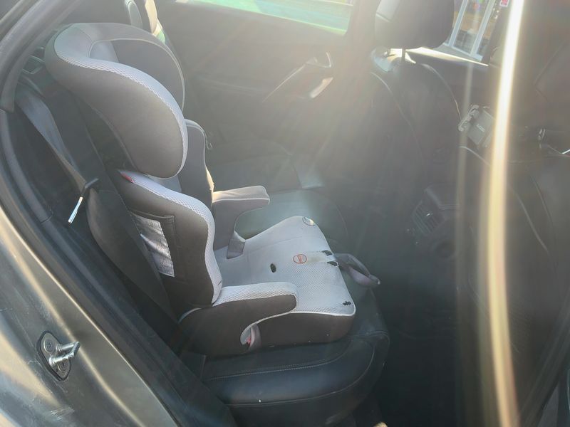 Citroen DS5 2.0 HDi Hybrid4 SoChic — zdjęcie 14