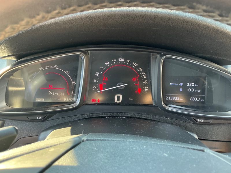 Citroen DS5 2.0 HDi Hybrid4 SoChic — zdjęcie 13