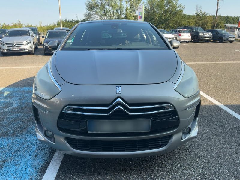 Citroen DS5 2.0 HDi Hybrid4 SoChic — zdjęcie 9