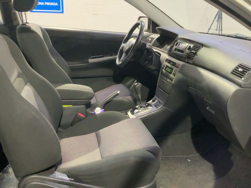 Toyota Corolla 1.4 D-4D Compact Luna — zdjęcie 11