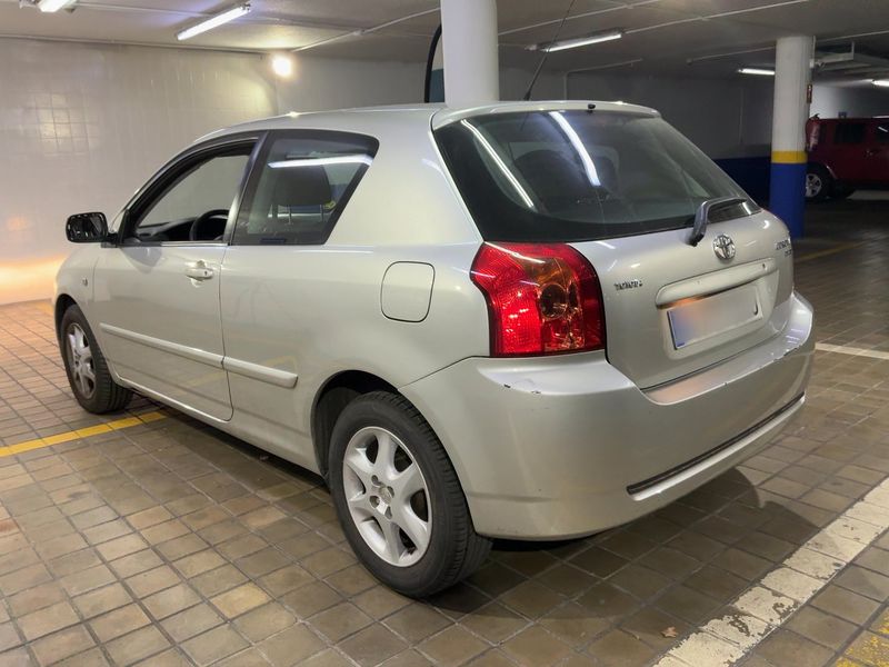 Toyota Corolla 1.4 D-4D Compact Luna — zdjęcie 3
