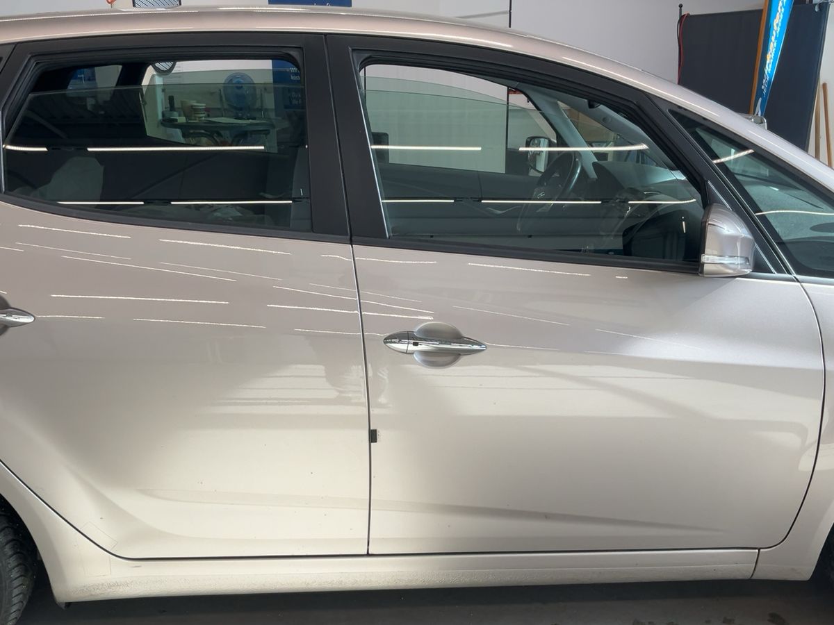 Hyundai ix20 2016 — photo 11