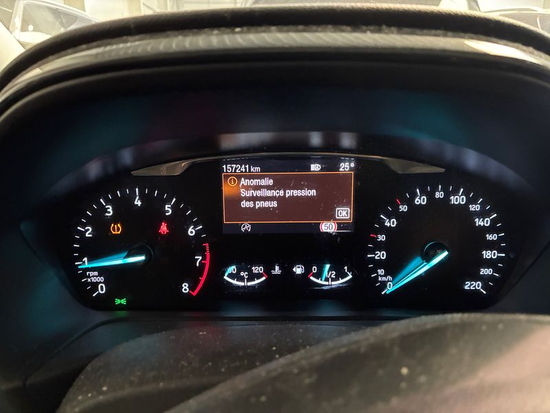 Ford Puma 1.0 EcoBoost Mild-Hybrid Titanium — zdjęcie 12