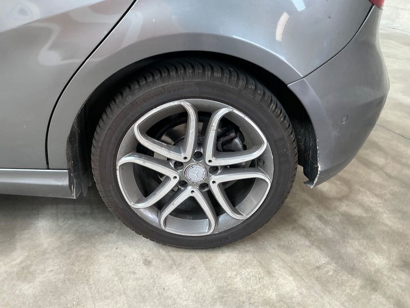 Mercedes-Benz A-Klasse A 180 CDI BlueEfficiency Executive 2016 – снимка 5
