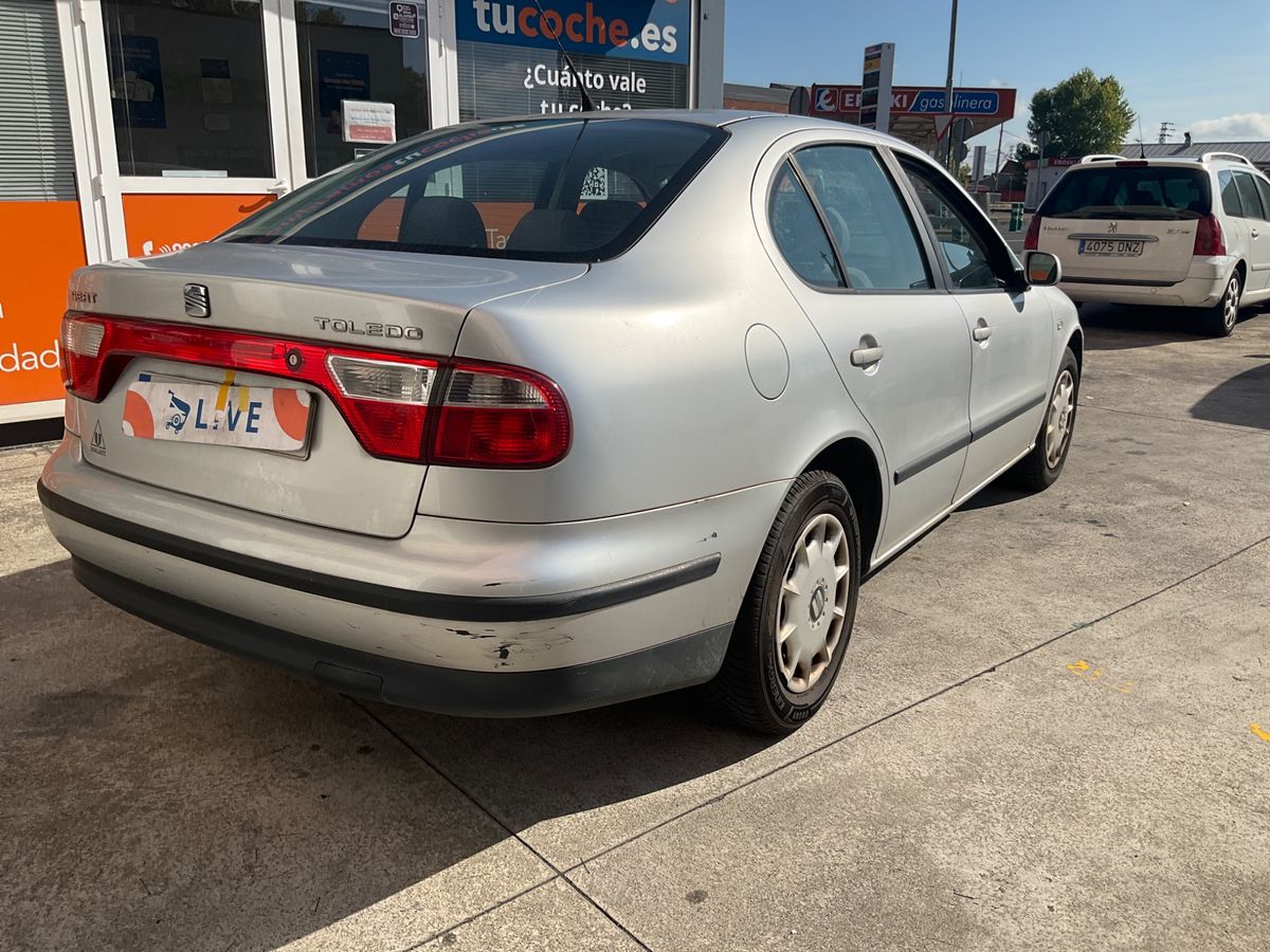Seat Toledo 1.6 Signo