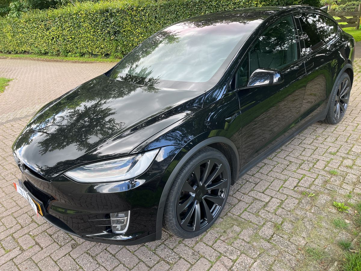Tesla Model d'occasion