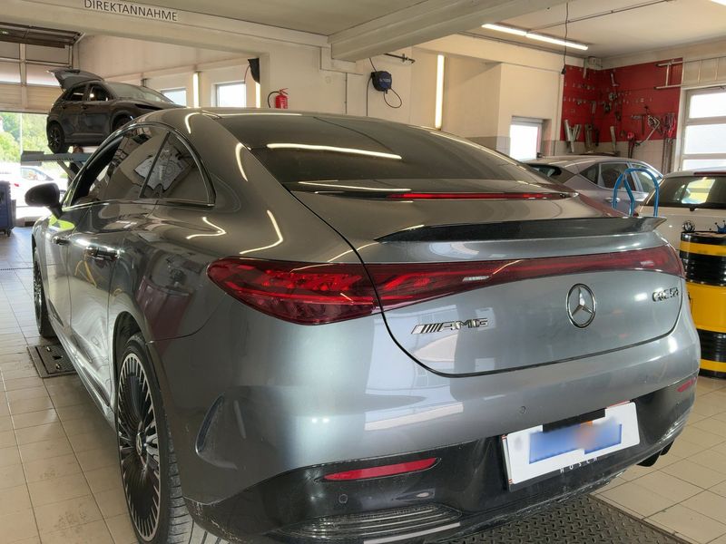 Mercedes-Benz EQE 53 AMG 4Matic+ Österreich Edition — zdjęcie 3