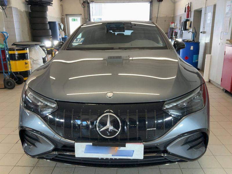Mercedes-Benz EQE 53 AMG 4Matic+ Österreich Edition — zdjęcie 9