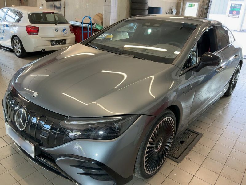Mercedes-Benz EQE 53 AMG 4Matic+ Österreich Edition — zdjęcie 1