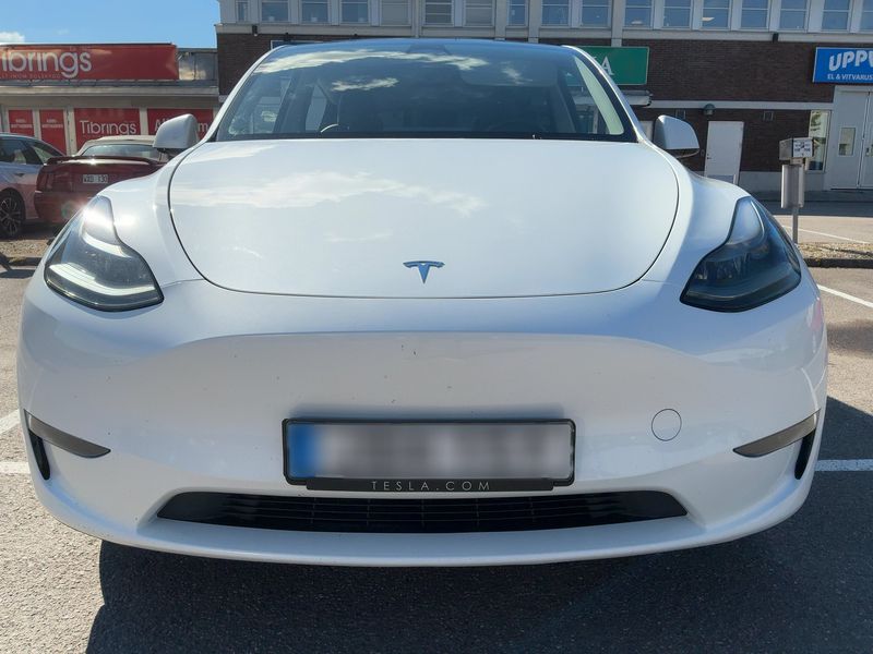 Tesla Model Y Max Range Dual AWD AWD — zdjęcie 9