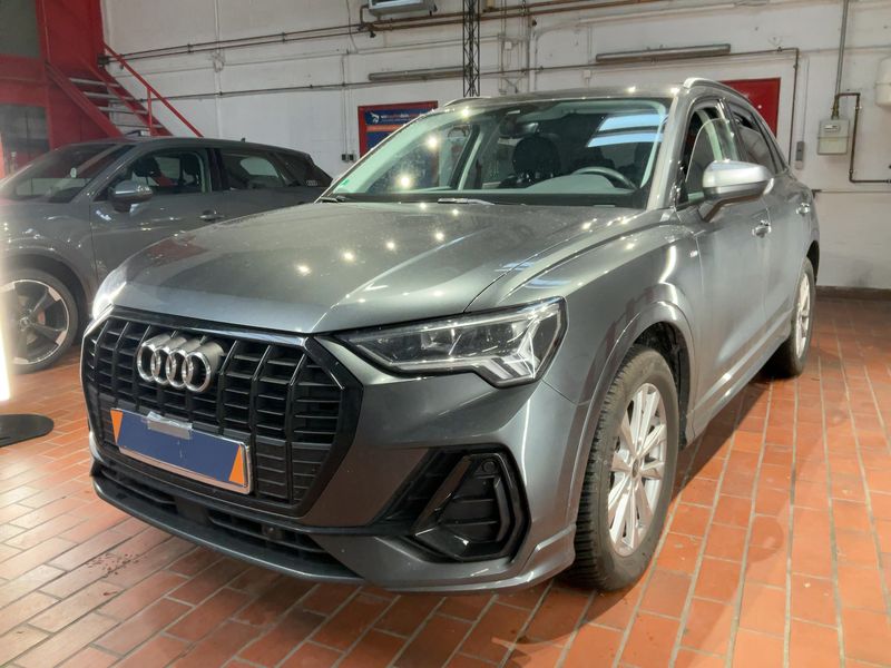 Q3 35 TFSI S line