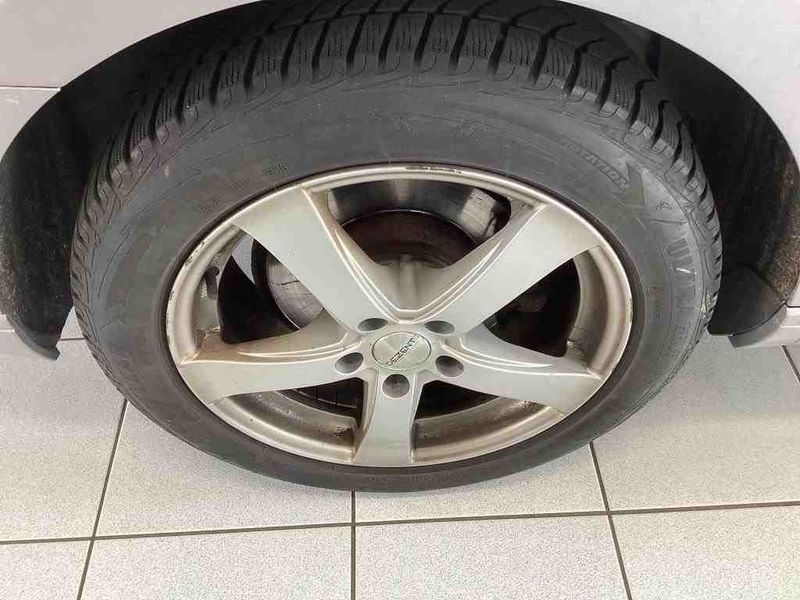 Volkswagen Passat 2.0 TDI Business — zdjęcie 22